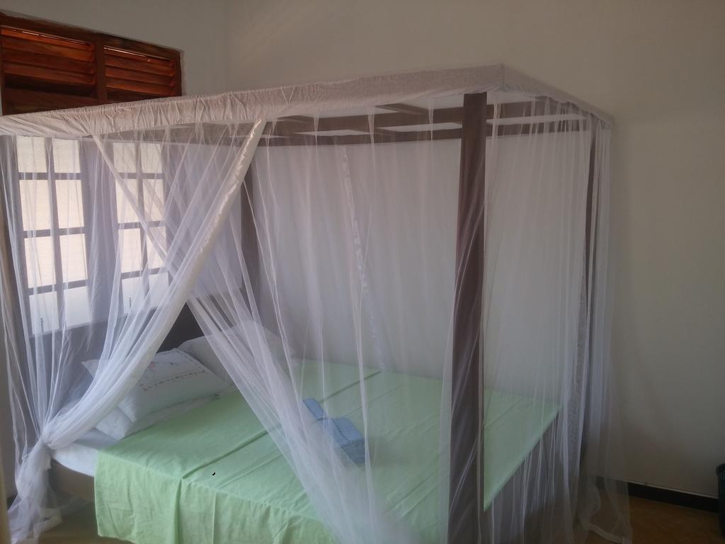 Chithra Homestay Тангалле Екстер'єр фото
